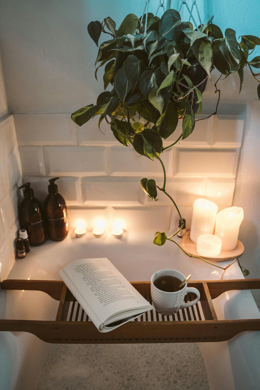 Transform Any Room Into a Relaxation Oasis with Our Ripple Projection Lamp 🌊